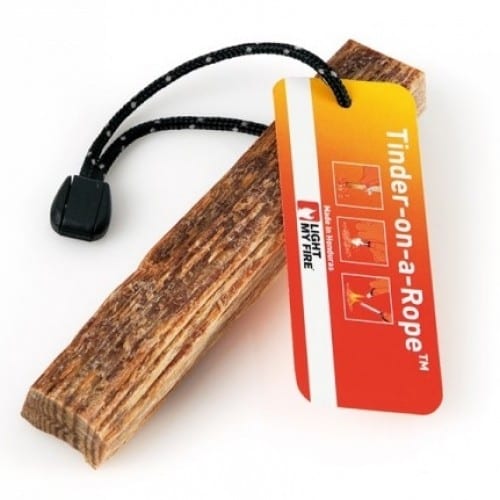 Tinder on a Rope_2 Light My Fire - 'Tinder On A Rope' Aanmaakhout
