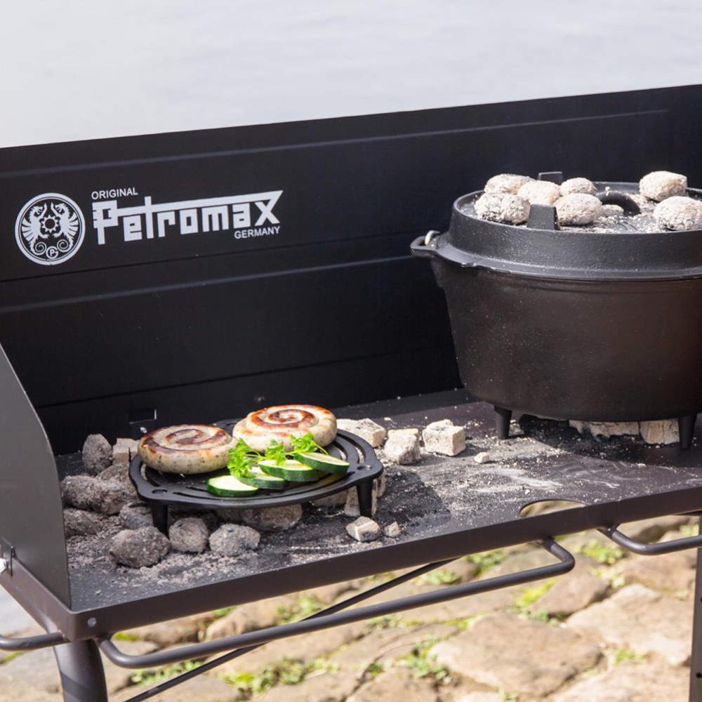 Petromax Dutch Oven Tafel FE90_2 Petromax FE90 Dutch Oven Tafel Groot